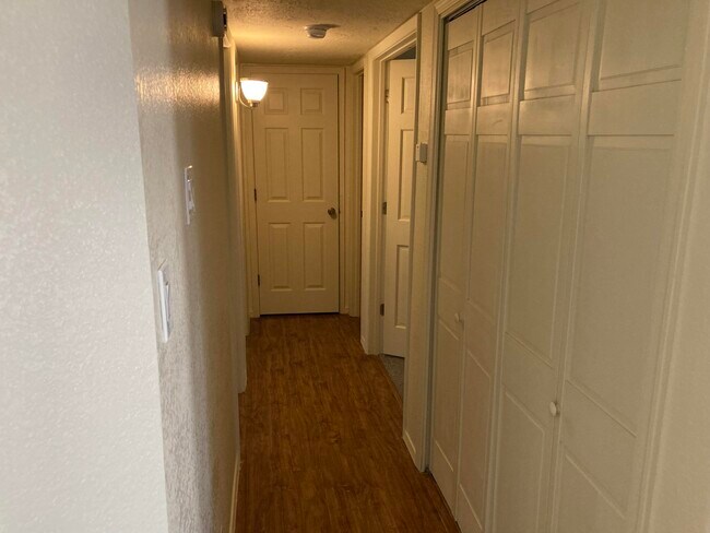Building Photo - 2716 Los Compadres St NW
