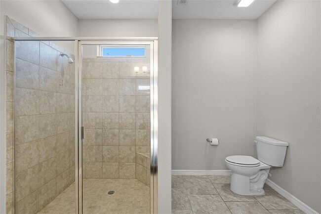 Building Photo - 405 E Freesia Ct