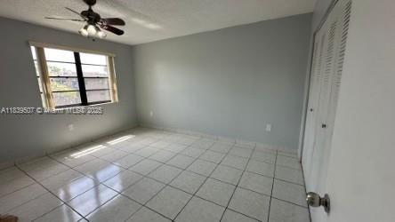 Building Photo - 10425 SW 112th Ave