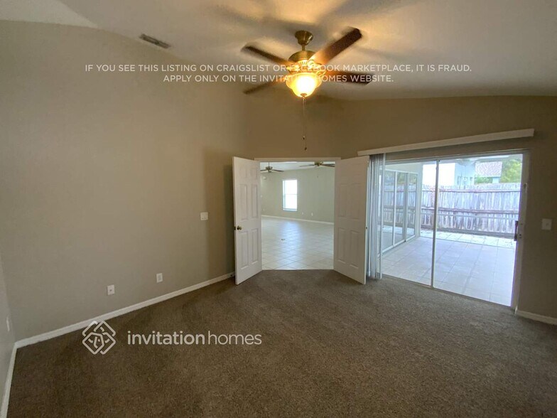 Building Photo - 1661 Oak Spring Dr