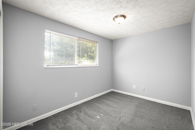 Building Photo - 5153 Seaboard Ave