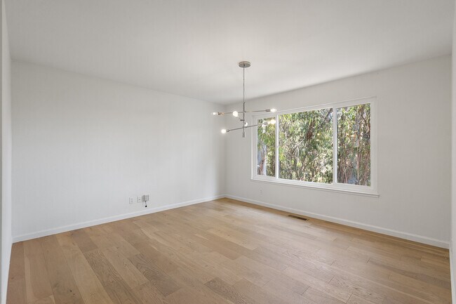 Building Photo - 4518 Mattis Ct