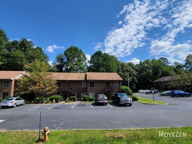 Building Photo - 216 Ridge Forest Ct