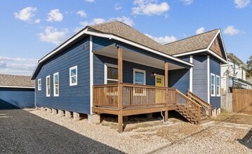 Building Photo - 2115 Fulton St