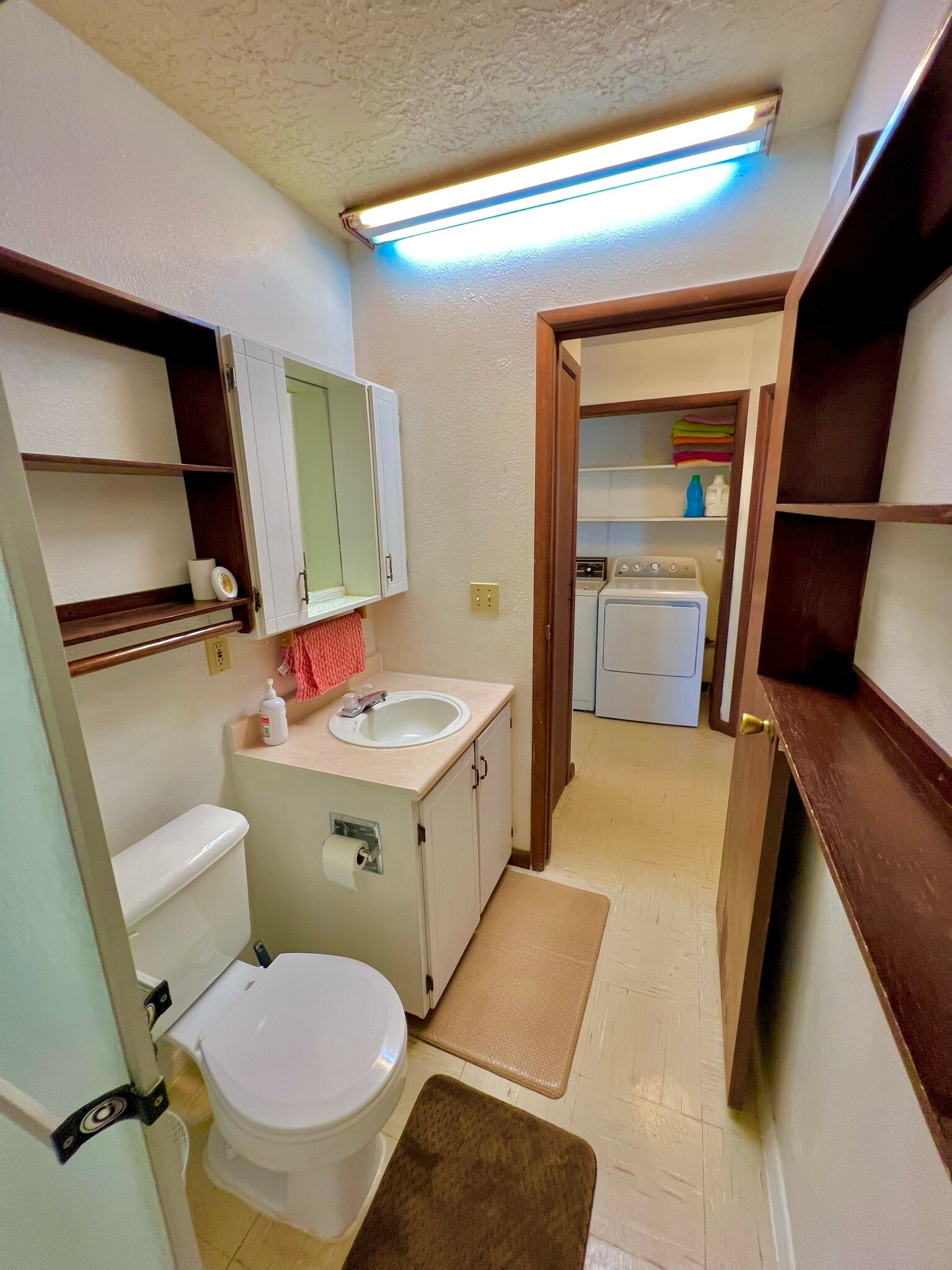 Building Photo - 3058 Tenorio Dr