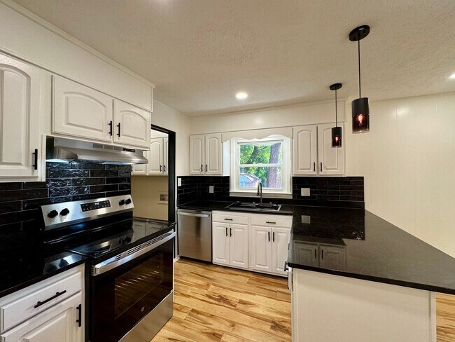 Building Photo - 1089 Torrey Dr