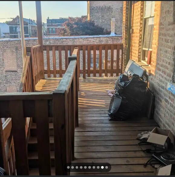 Big space - 1722 S Ashland Ave