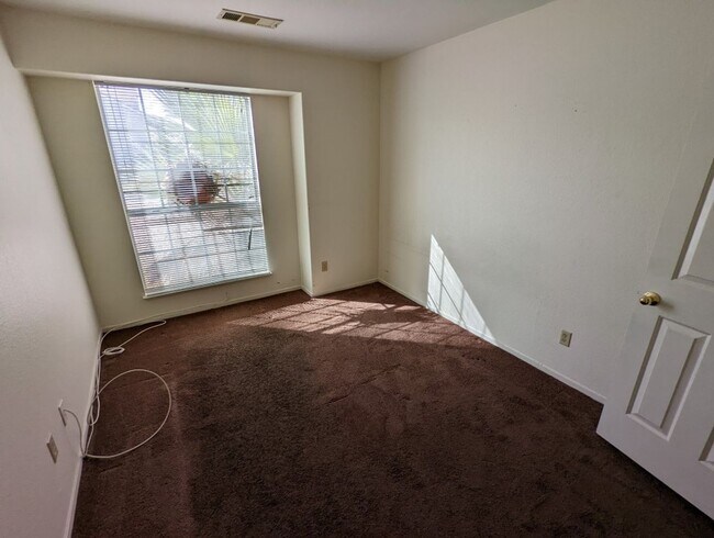 Building Photo - 4228 Falcon Hill St