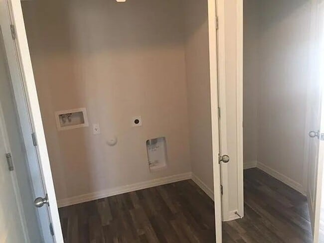Building Photo - 159 E Bobcat Pl