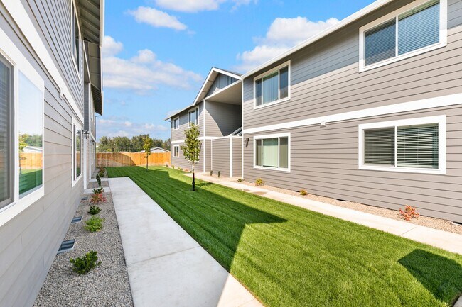 Building Photo - 165 Northridge Terrace