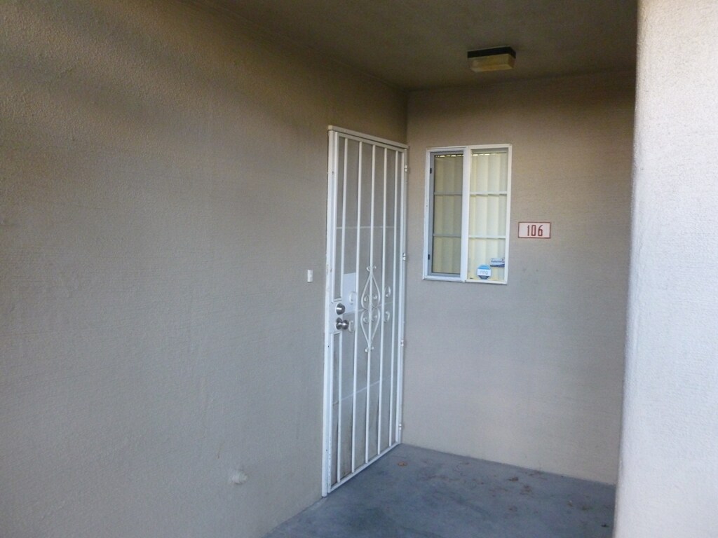 Building Photo - 1900 Rio Canyon Ct