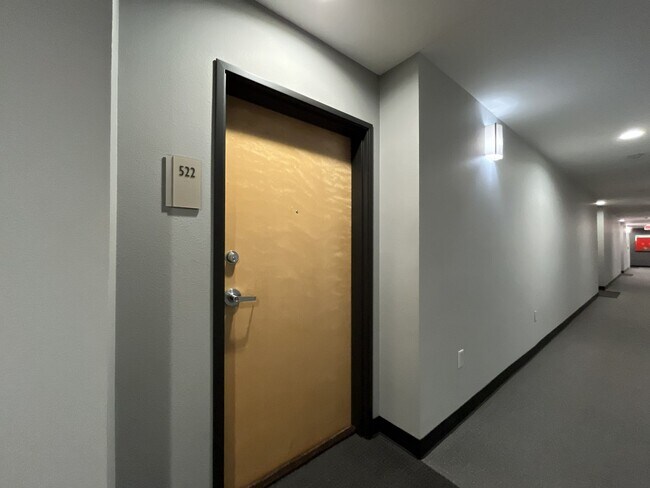 Building Photo - Top-Floor Pearl District Condo with Floor-to-Ceiling Windows, Courtyard Views & In-Unit Washer/Dryer