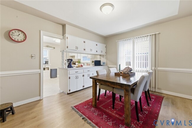 Building Photo - 4910 Monumental St