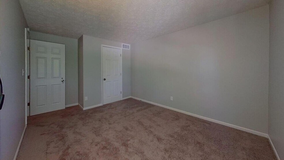 Building Photo - 3712 Oil Creek Dr