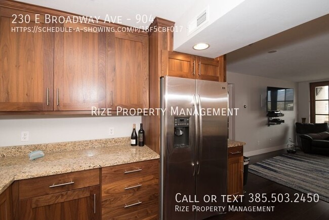 Building Photo - 230 E Broadway