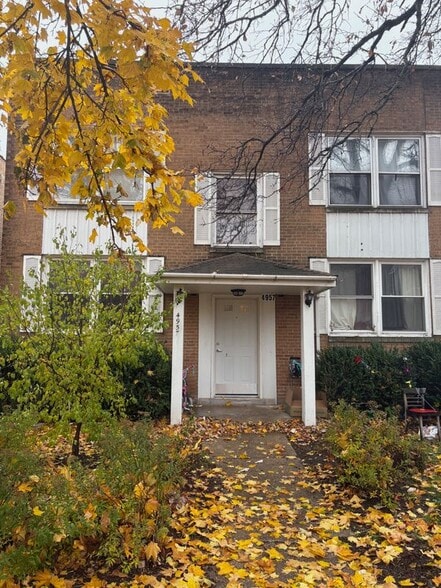 Primary Photo - 4957 Hull St