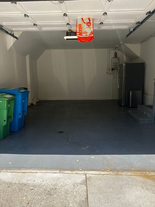 Building Photo - Views for Days Eureka Valley Home.  OPEN HOUSE!!!! THURSDAY, MAY 21 FROM 4:00 PM - 6:30 PM.