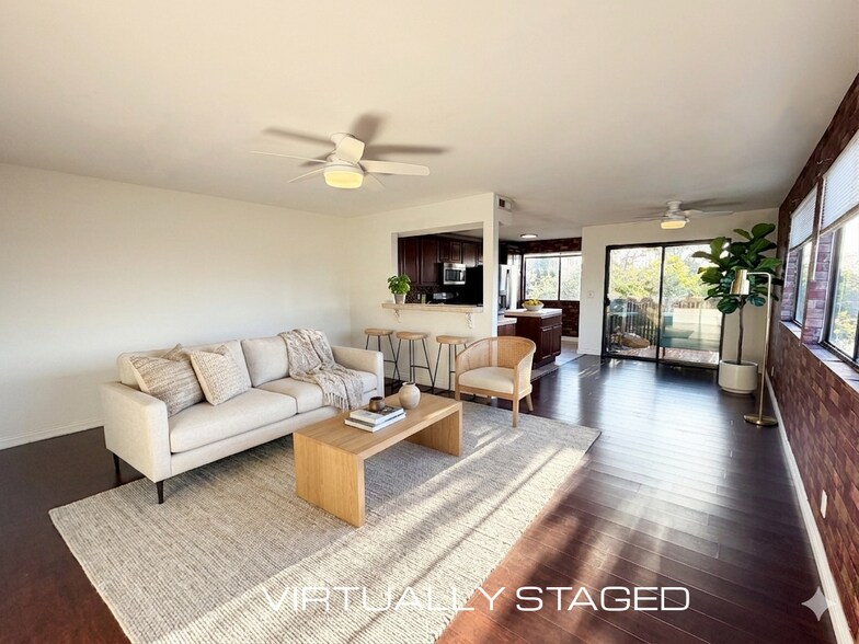 Building Photo - 7305 Milwood Ave