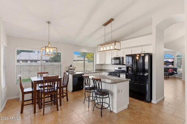 Building Photo - 4501 E Melinda Ln