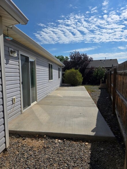 Building Photo - 2837 Margo Ct