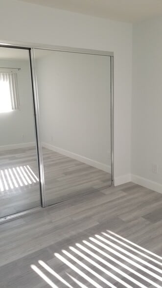 BEDROOM - 5667 Fountain Ave