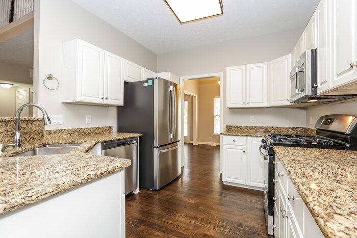 Building Photo - 1481 Timber Ridge Cir