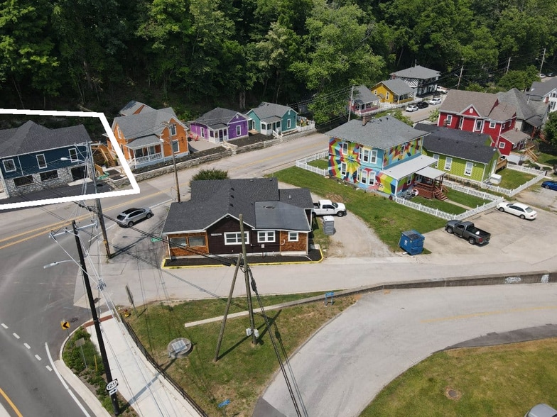 Building Photo - 605 Taylor Ave