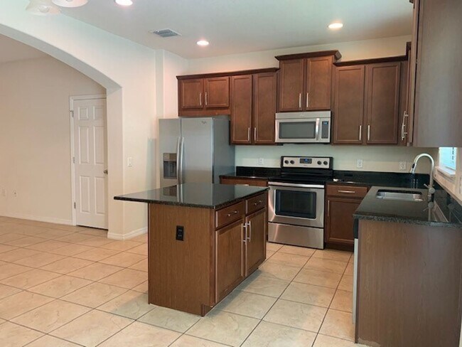 Building Photo - 2-story, 3/2.5, Lake Nona Townhome for ren...