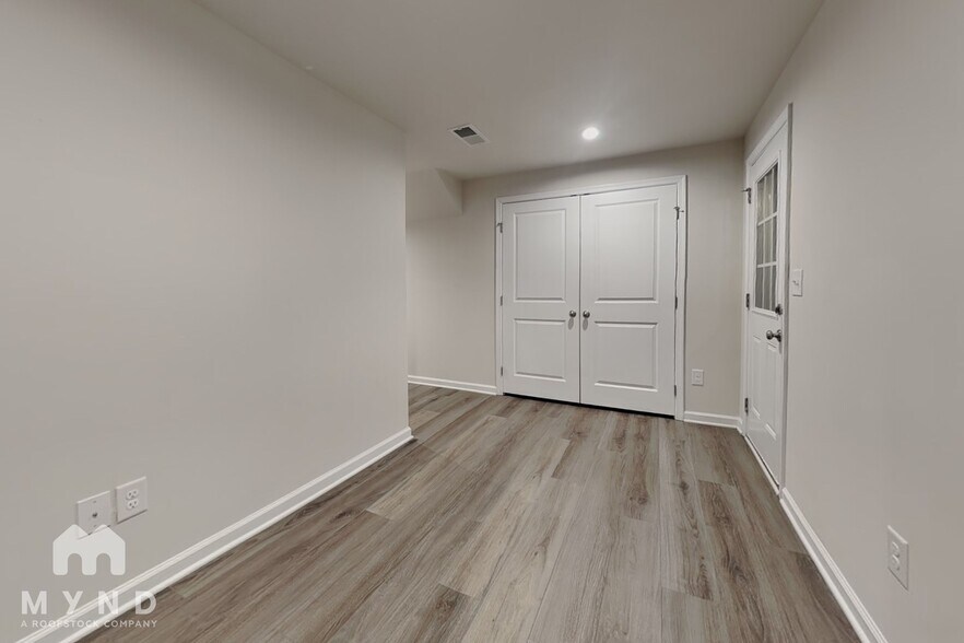 Building Photo - 2227 Fathom Wy