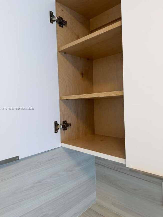 Building Photo - 831 NW 1st Ave