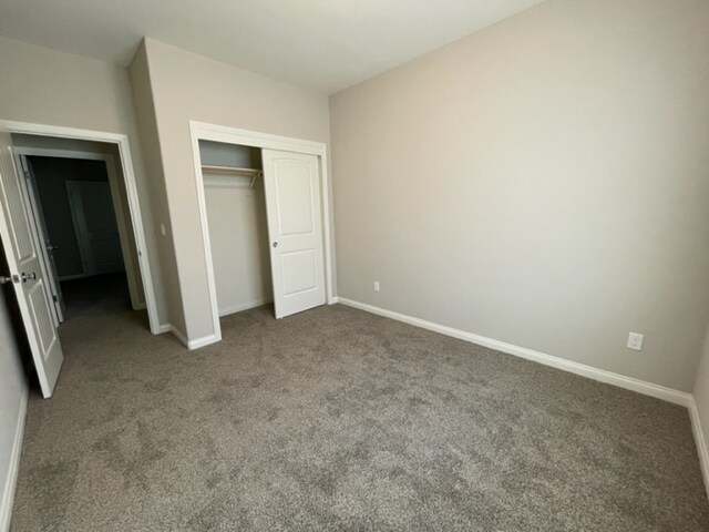 Building Photo - 6216 Curvy Hills Dr