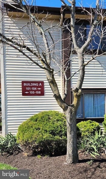 Building Photo - 103 Lucas Ln