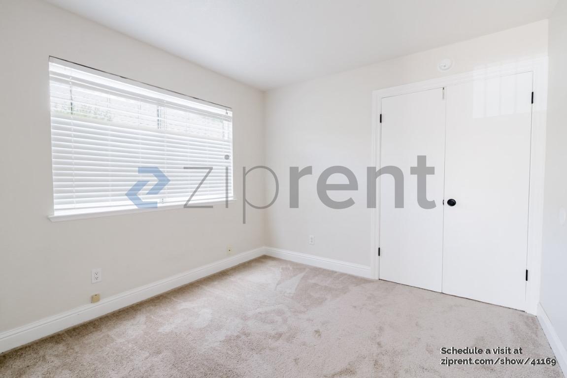 Building Photo - 1243 Andalusia Dr