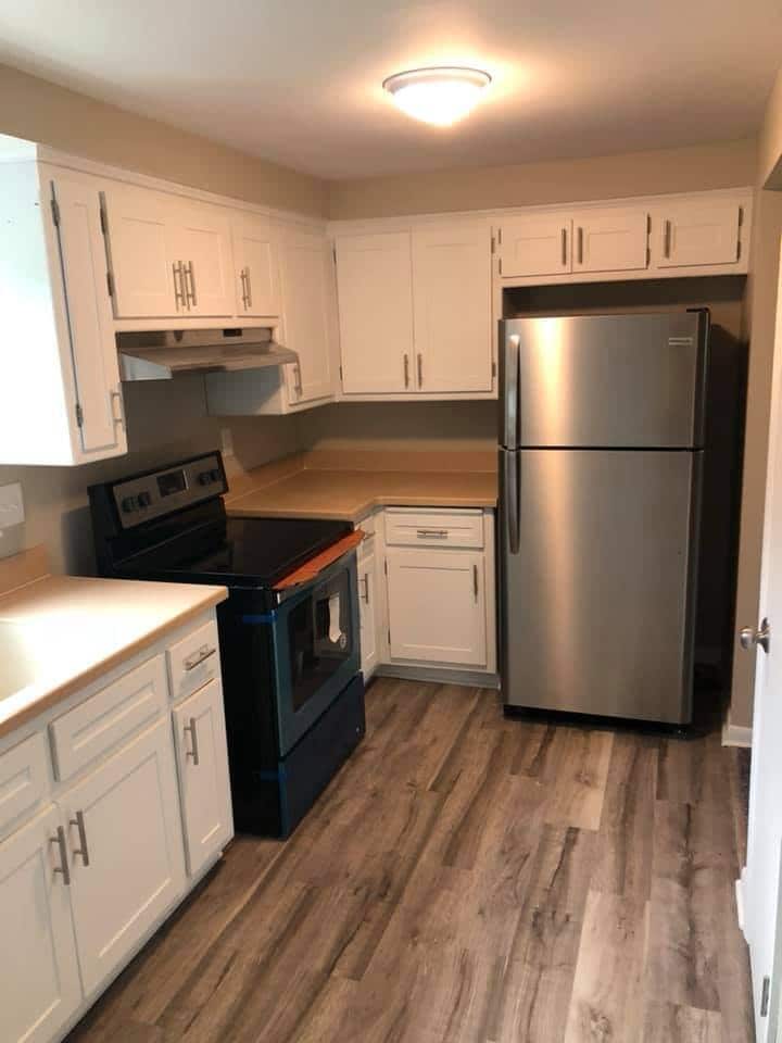 Kitchen - 3543 S Chase Ave