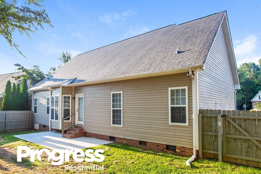 Building Photo - 2358 Wednesbury Ct