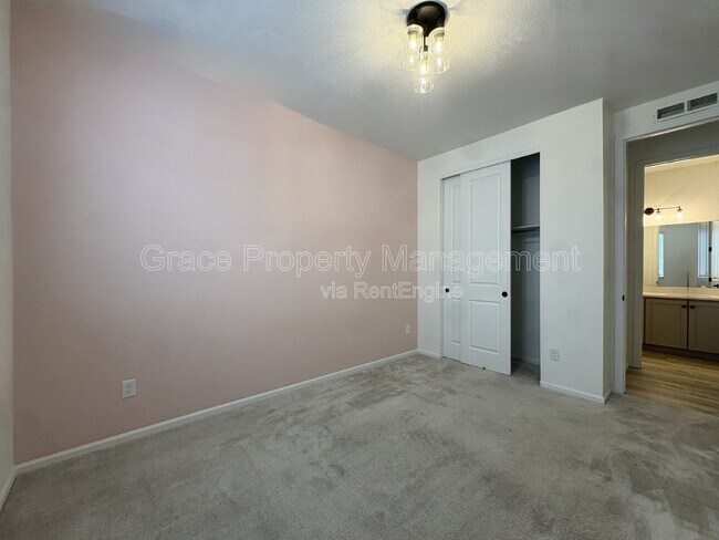 Building Photo - 18954 E 97th Pl