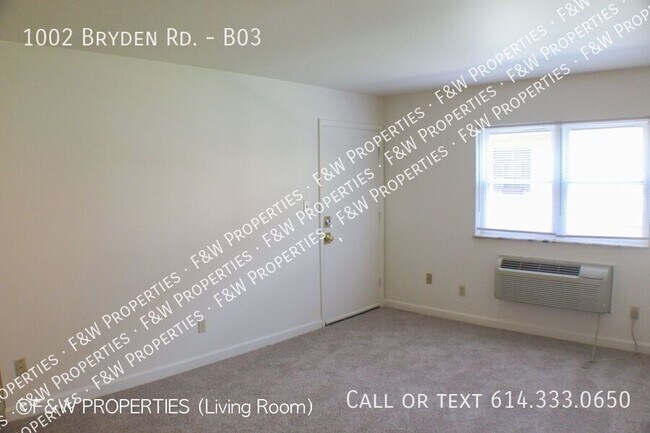 Building Photo - 1002 Bryden Rd