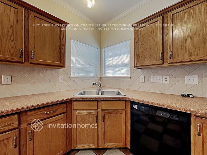 Building Photo - 7428 Trotter Rd