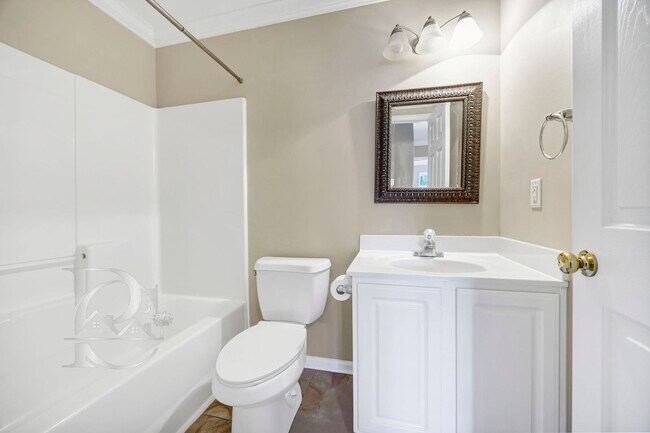 Building Photo - CHARMING HOME IN IRMO'S ASHFORD NEIGHBORHOOD