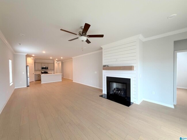 Building Photo - 204 Stockyard Cir