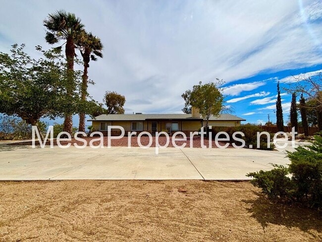 Primary Photo - 16578 Odell Ave