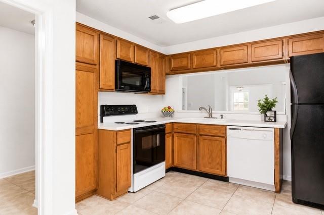 Building Photo - 5315 San Mateo Ct