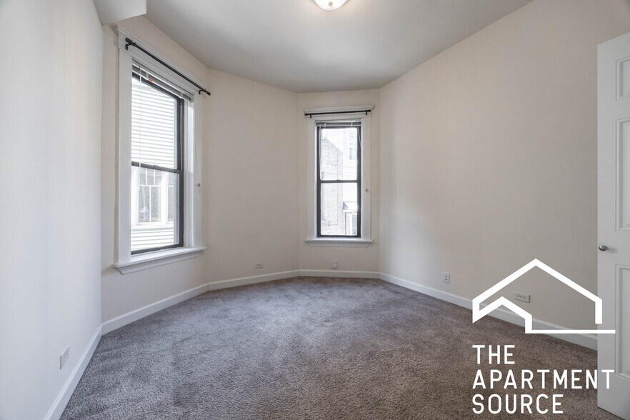 Building Photo - 2130 W Concord Pl