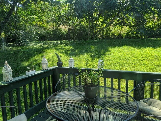 Building Photo - 367 London Rd