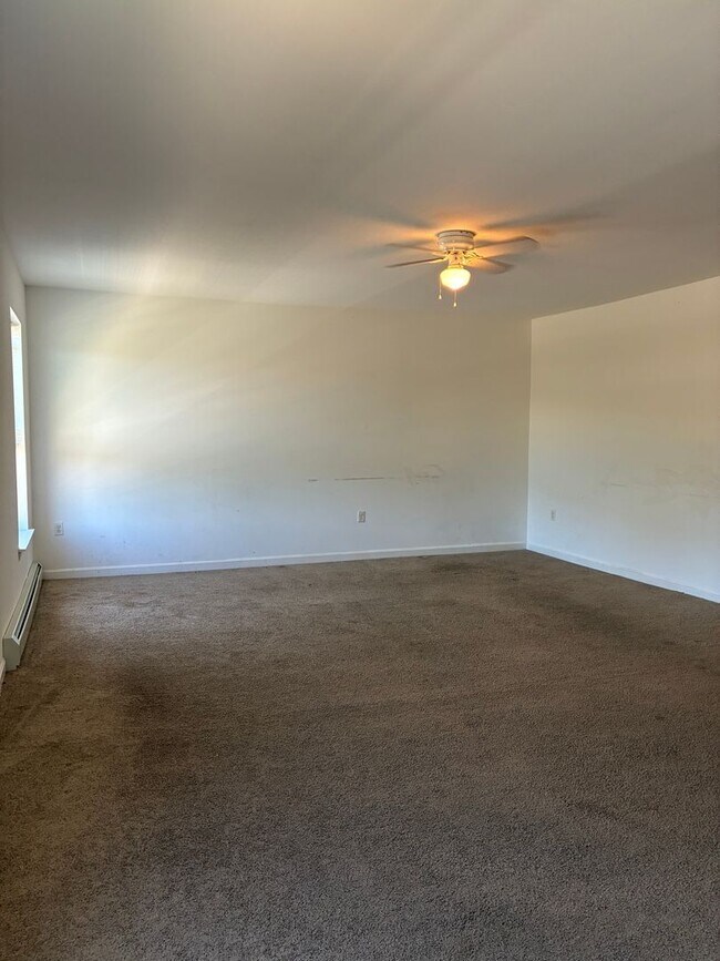 Building Photo - McKeon Park Apartments