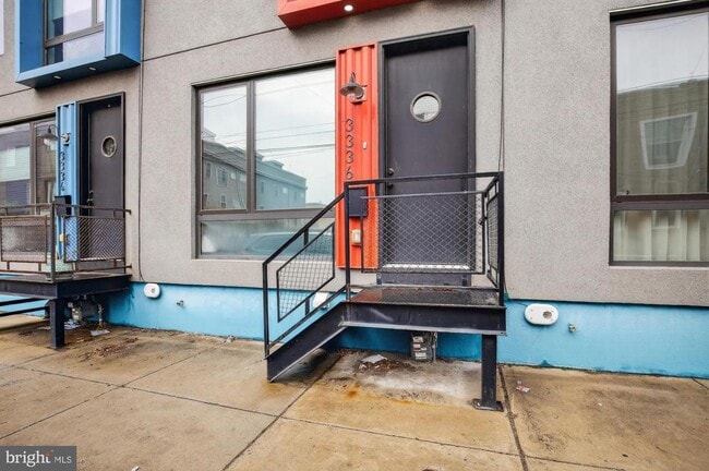 Building Photo - 3336 Salmon St