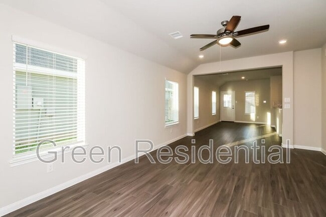 Building Photo - 5107 Shelby Katherine Dr