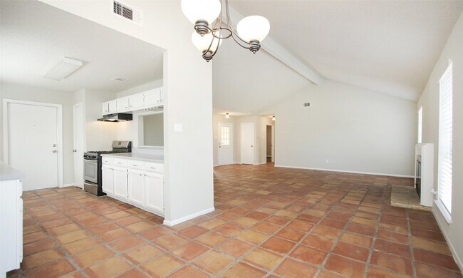 Building Photo - 13303 Hampton Falls Dr