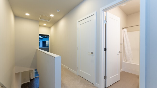 Building Photo - 1587 139th Ct NE