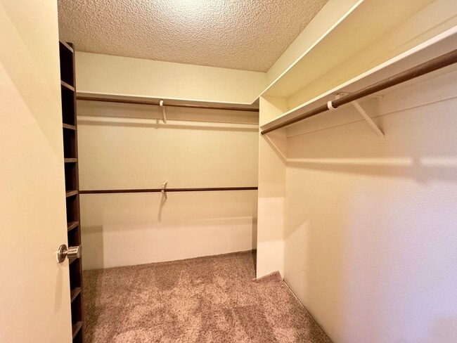 Building Photo - 4-bed 3-bath home in Nevada City!